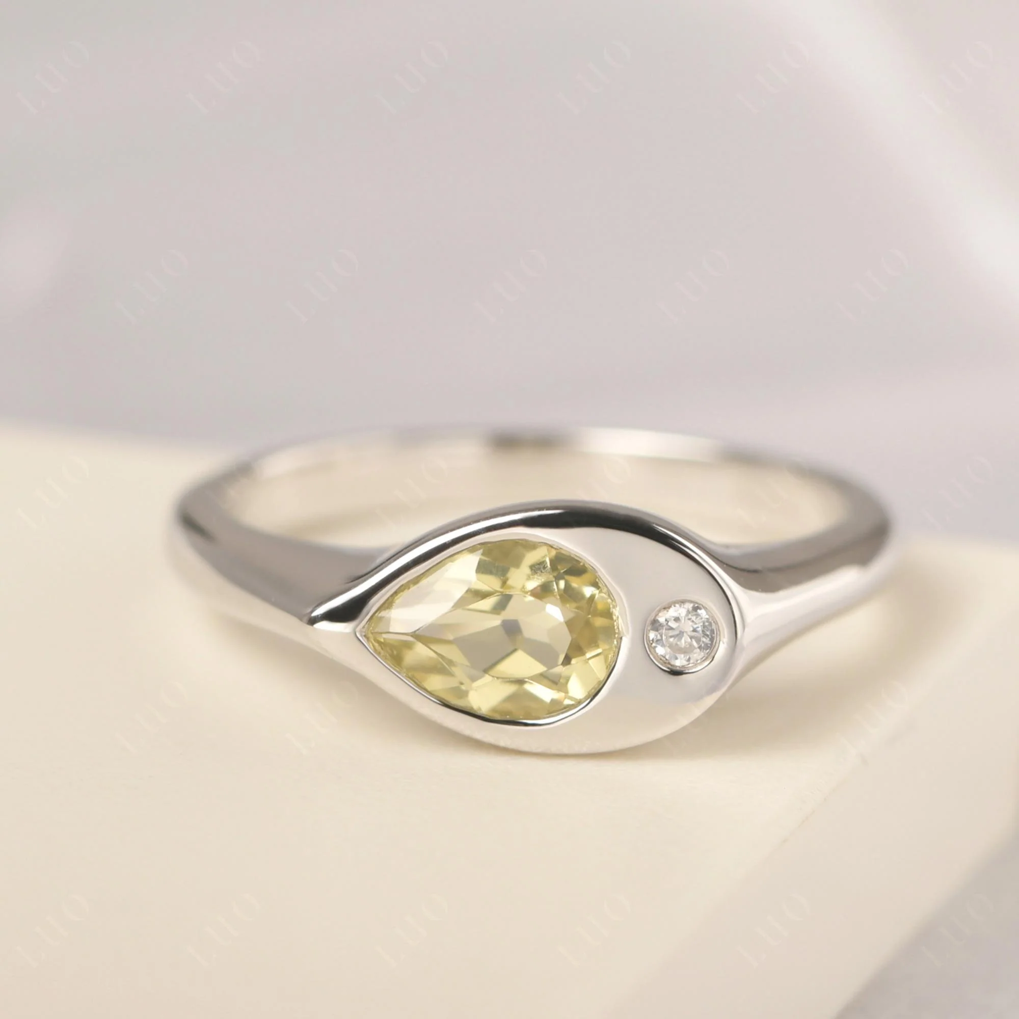 Lemon Quartz Unique Engagement Ring - Image 10