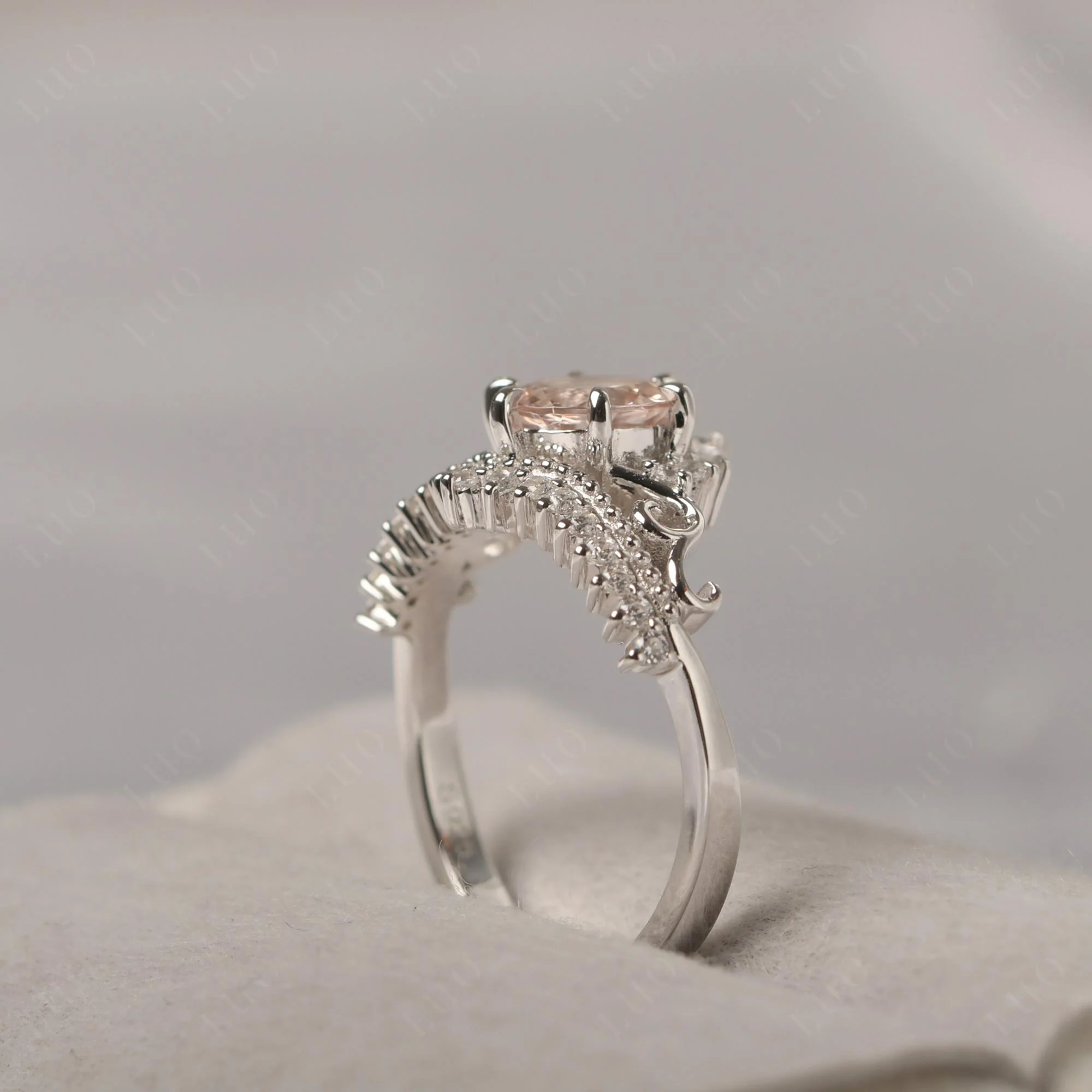 Vintage Morganite Cocktail Ring - Image 13