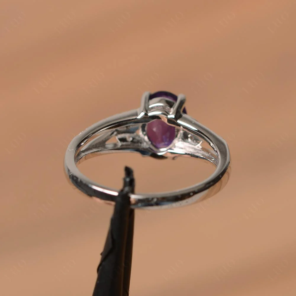 Oval Cut Amethyst Ring - Image 31