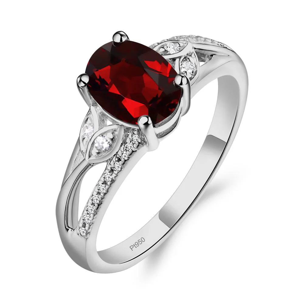 Oval Cut Garnet Ring - Image 9