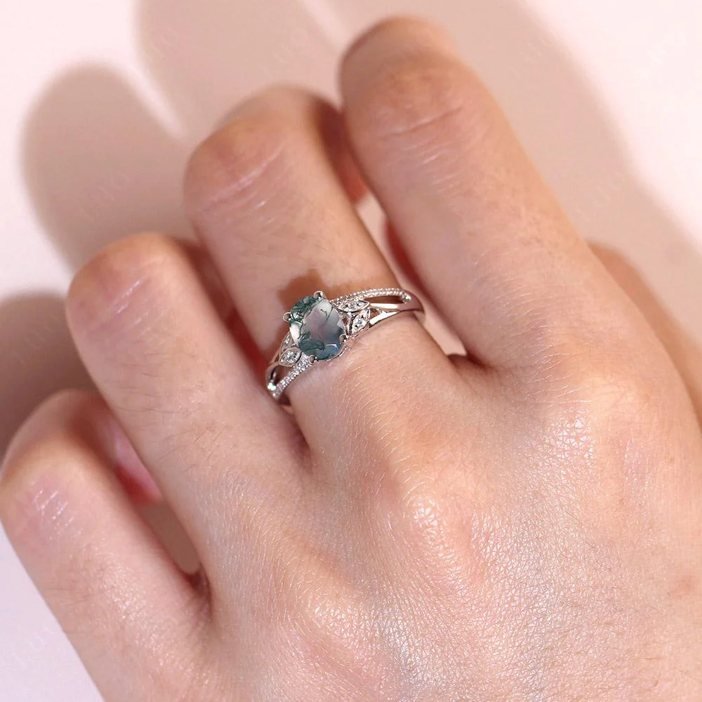Oval Cut Moss Agate Ring - Image 34