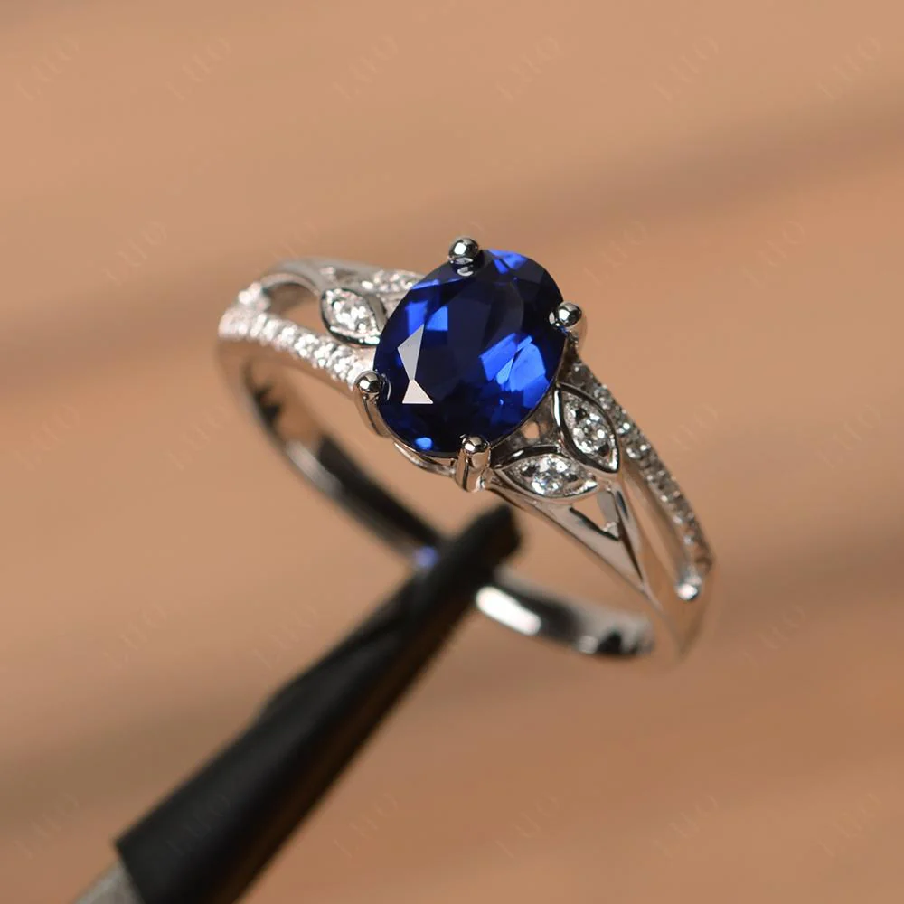 Oval Cut Sapphire Ring - Image 29