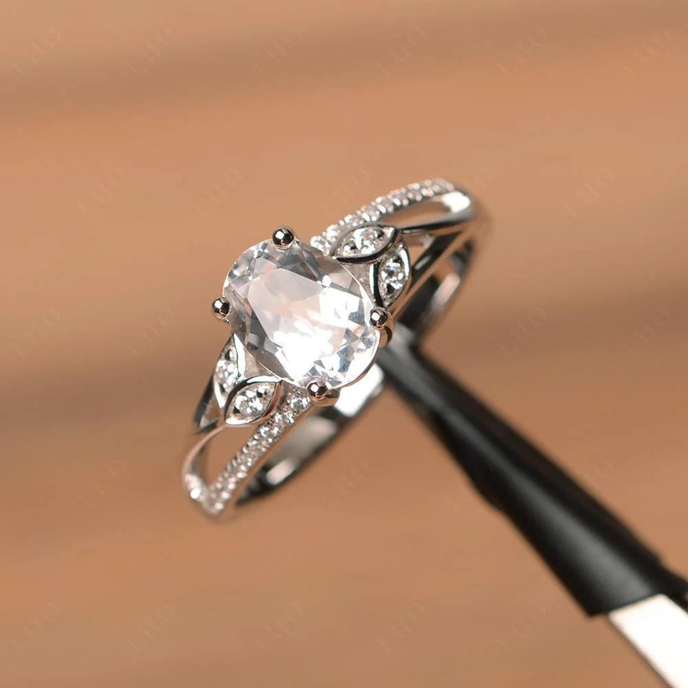 Oval Cut White Topaz Ring - Image 29