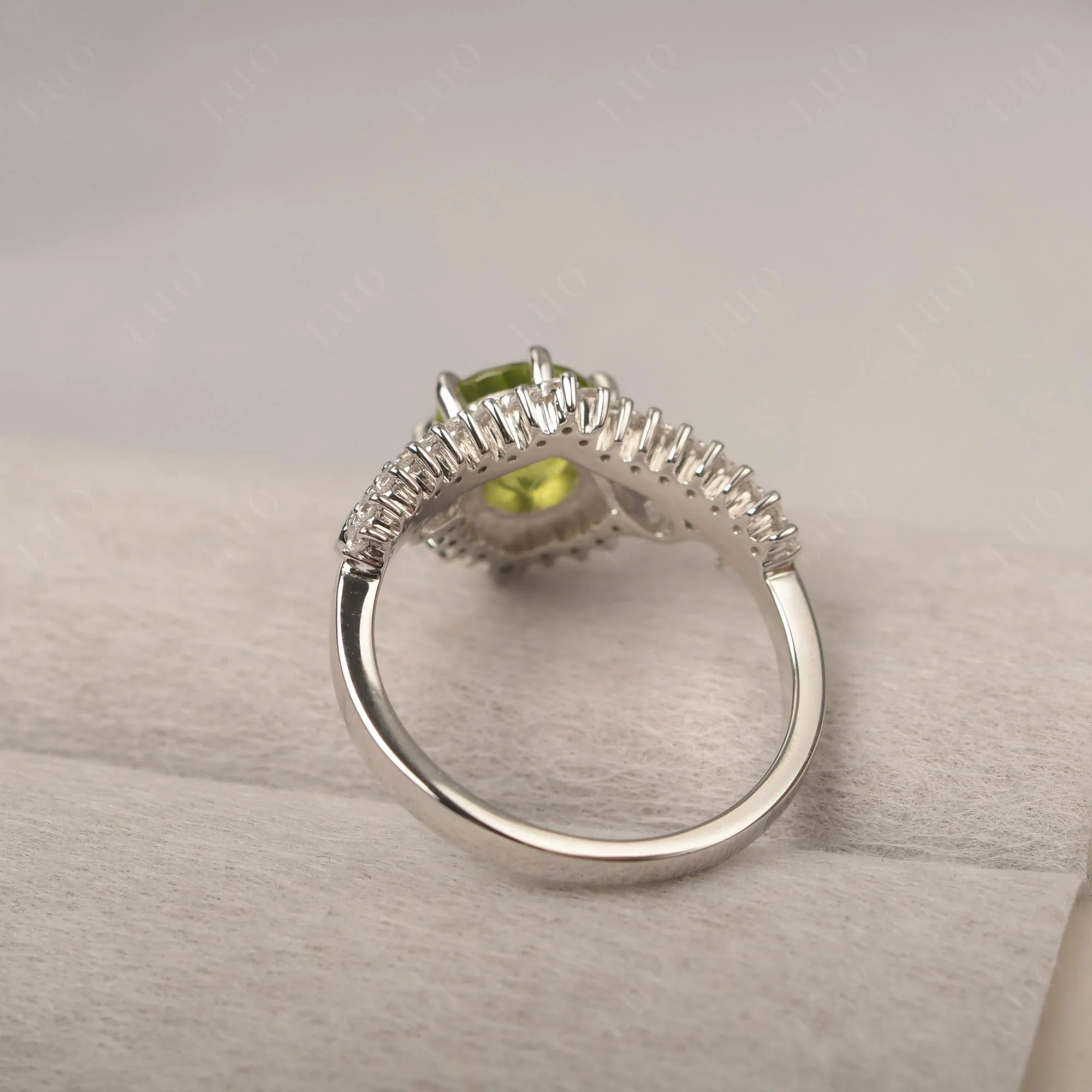 Vintage Peridot Cocktail Ring - Image 13