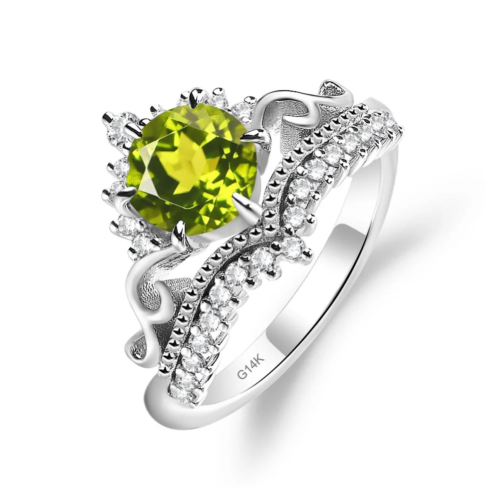 Vintage Peridot Cocktail Ring - Image 3