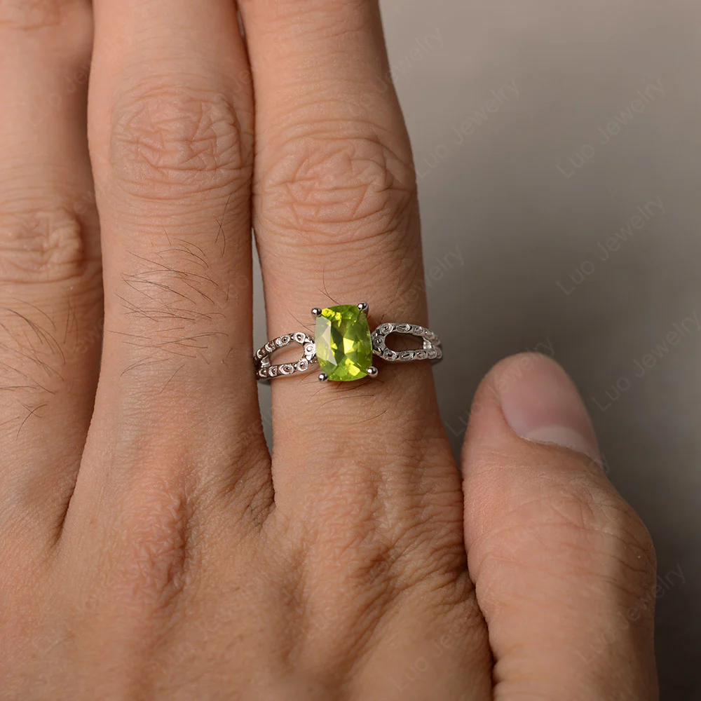 Rectangle Cushion Peridot Solitaire Ring - Image 3