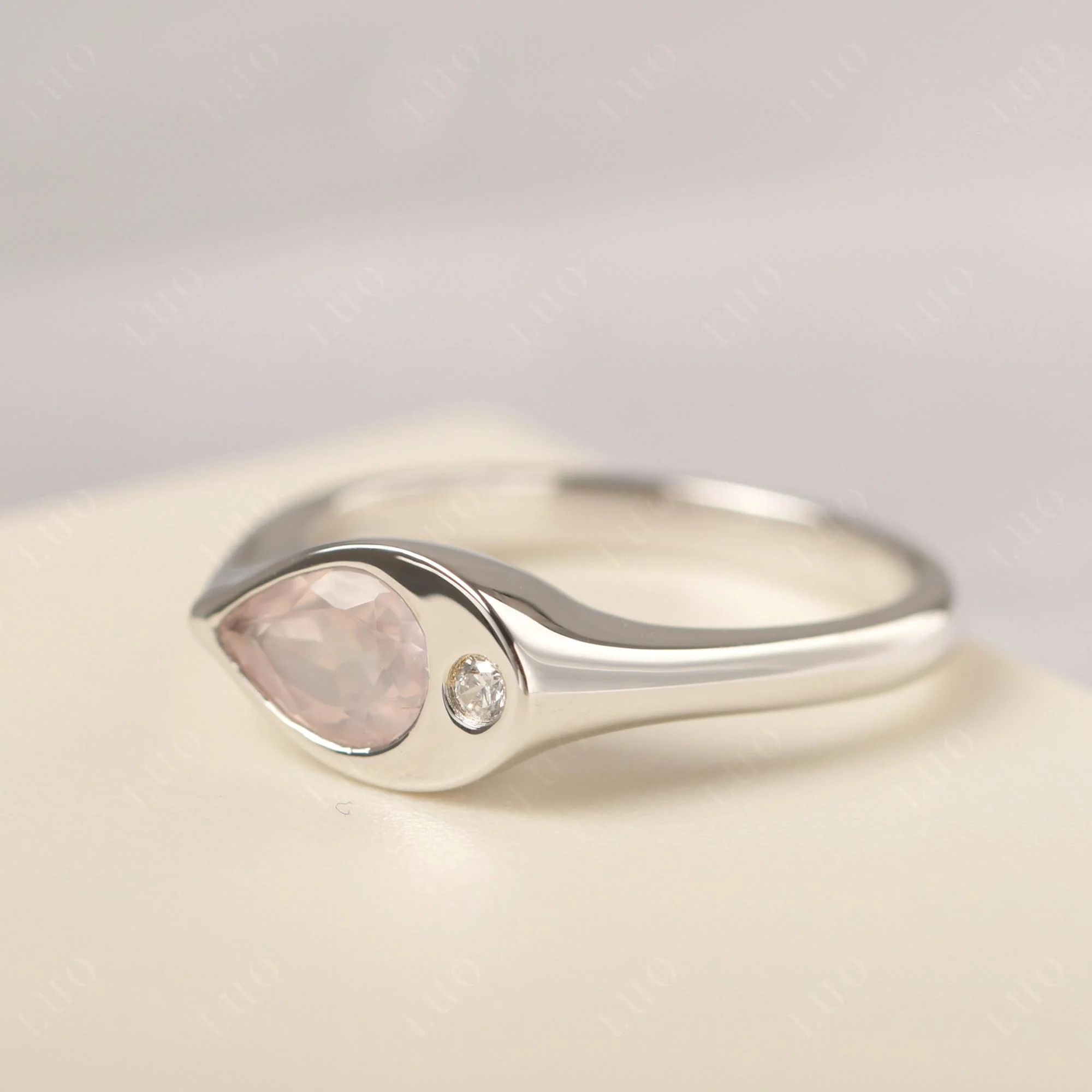 Rose Quartz Unique Engagement Ring - Image 11