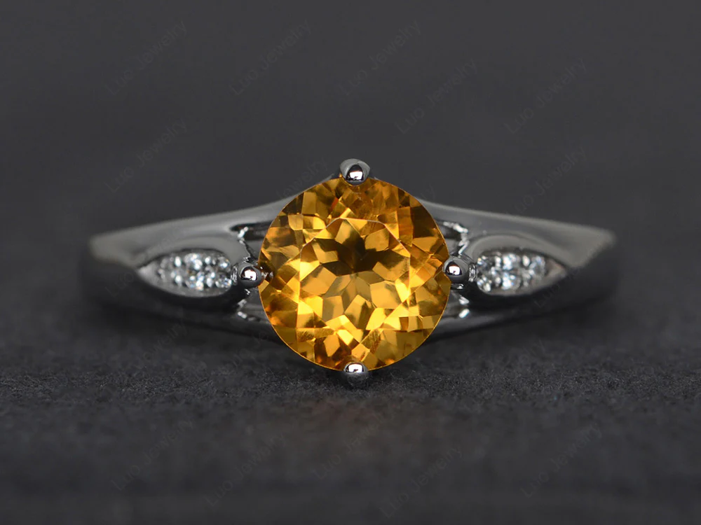 Vintage Round Cut Citrine Ring