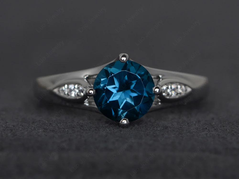 Vintage Round Cut London Blue Topaz Ring