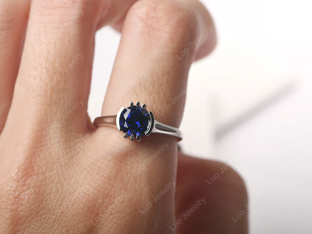 Unique Sapphire Solitaire Ring - Image 5