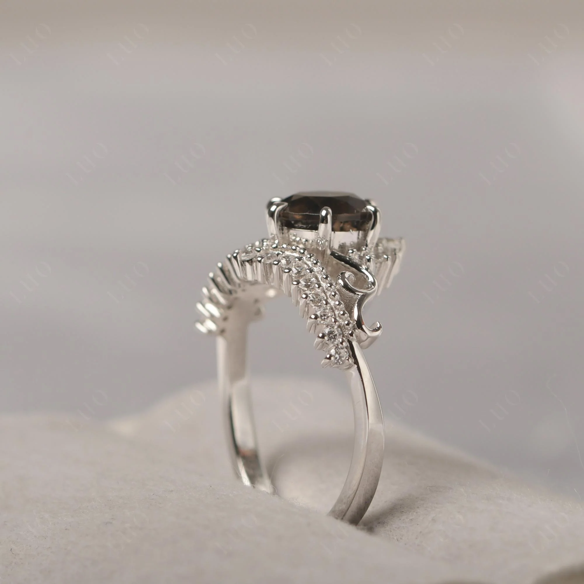 Vintage Smoky Quartz Cocktail Ring - Image 13