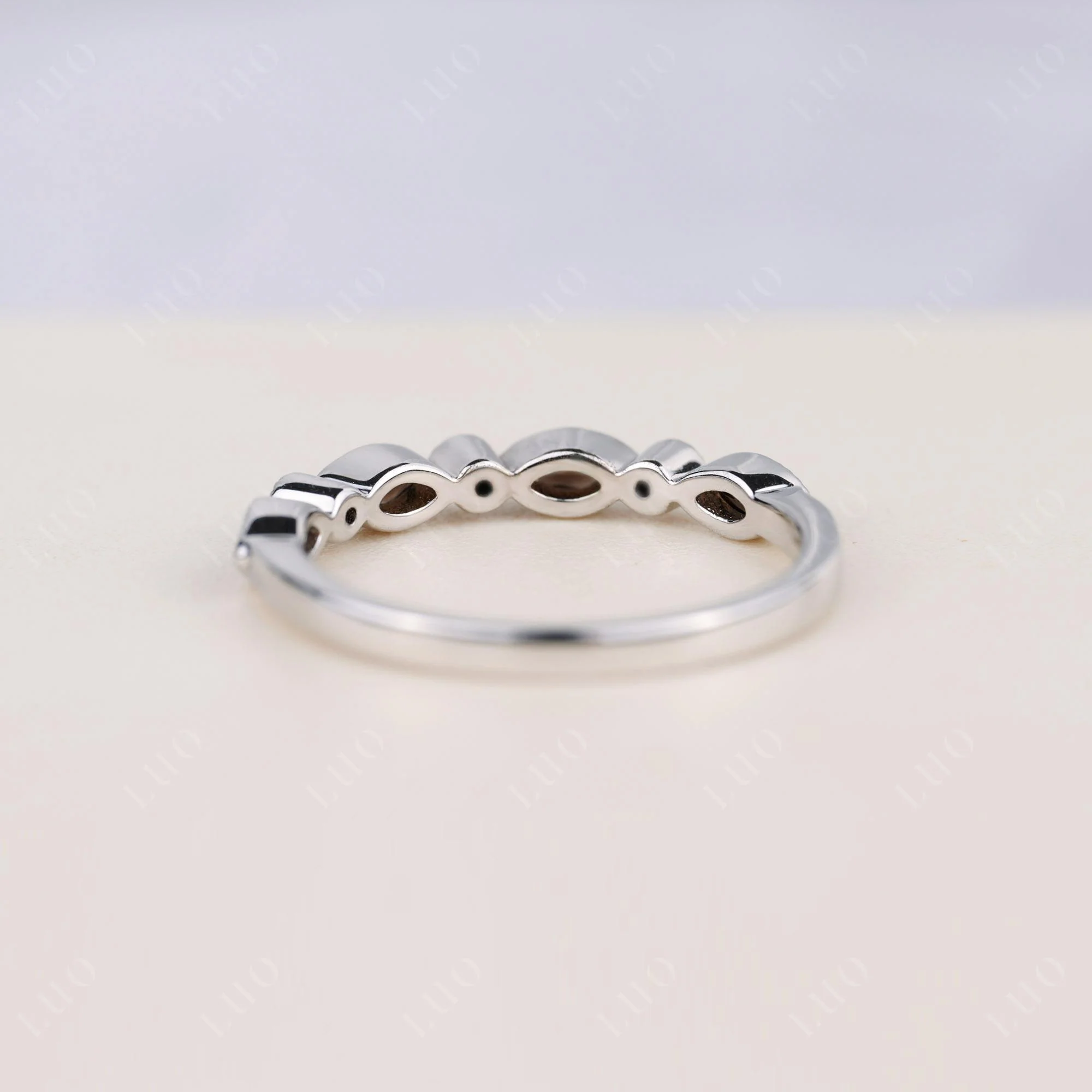 Vintage Smoky Quartz Wedding Band Ring - Image 4