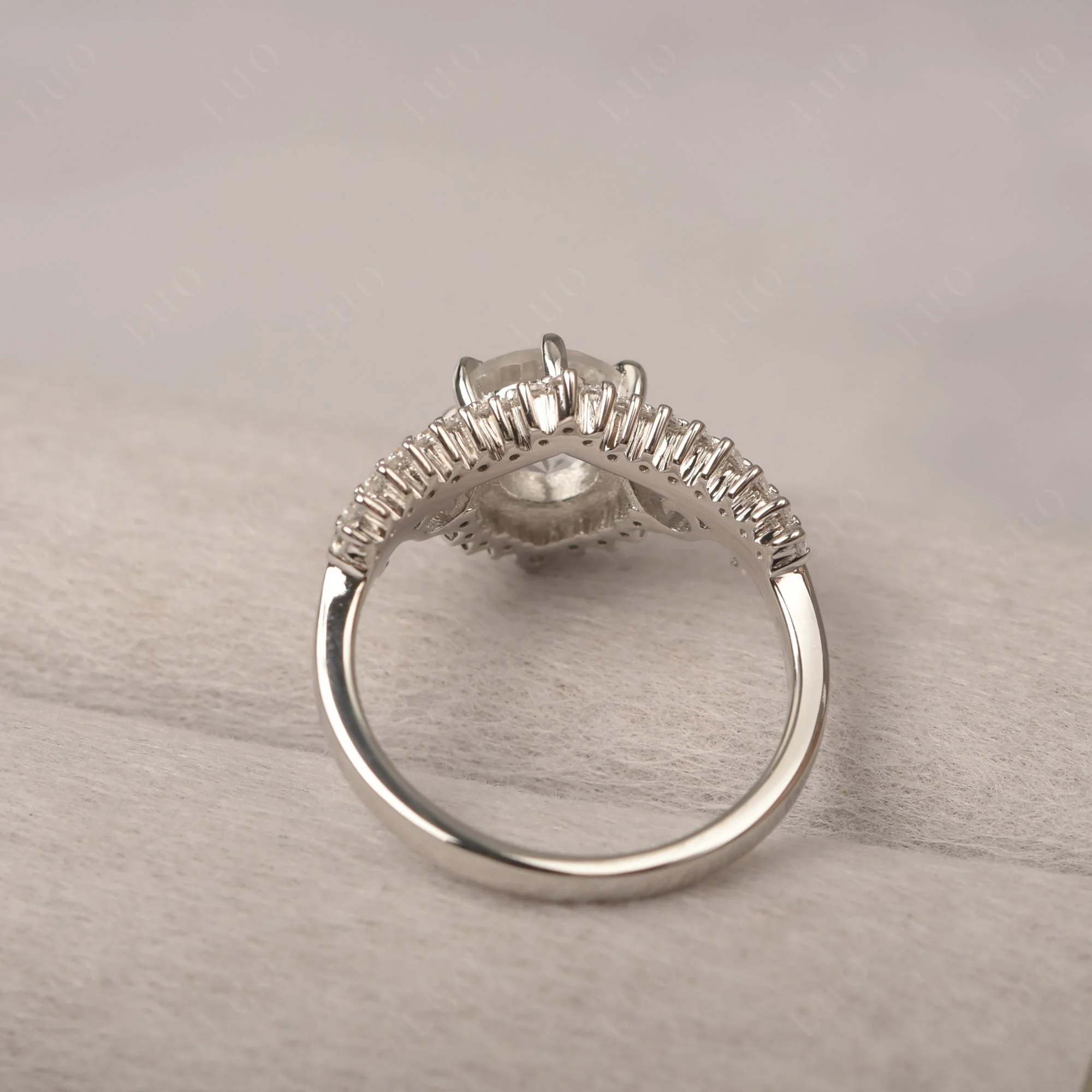Vintage White Topaz Cocktail Ring - Image 12