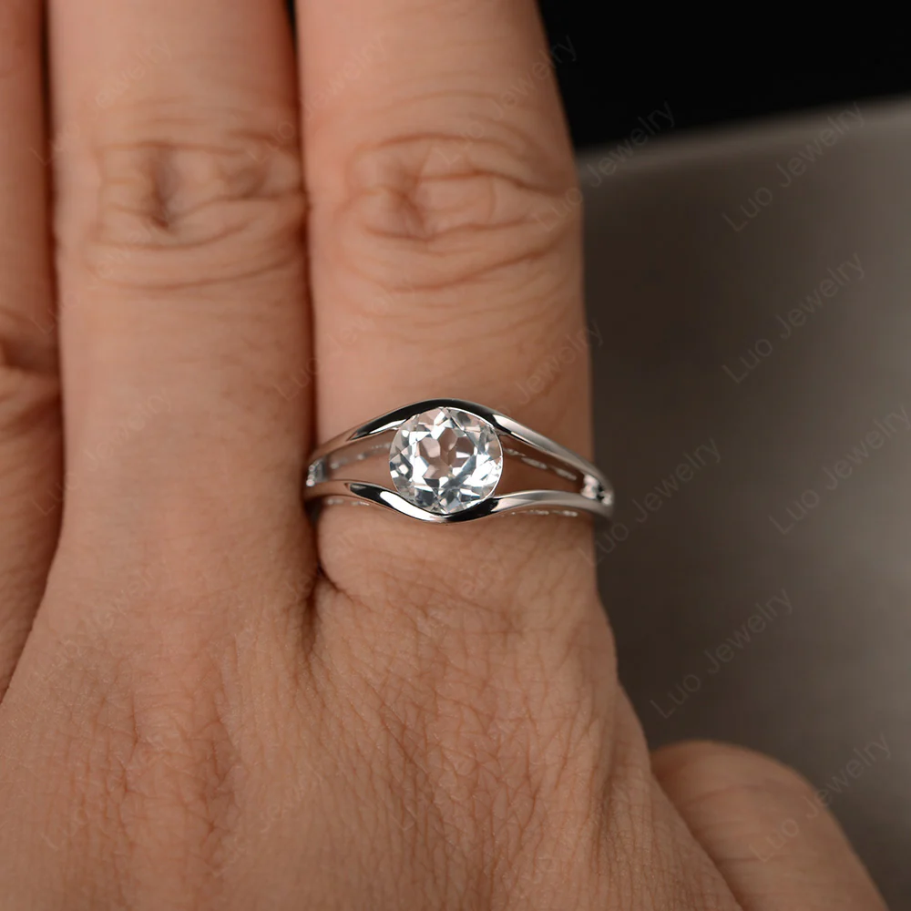 Round White Topaz Solitaire Tension Ring - Image 4