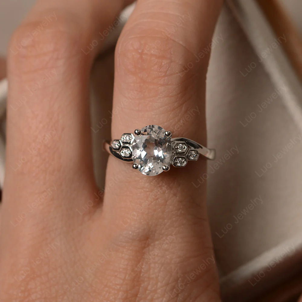 Oval Cut White Topaz Honeycomb Ring - Image 4