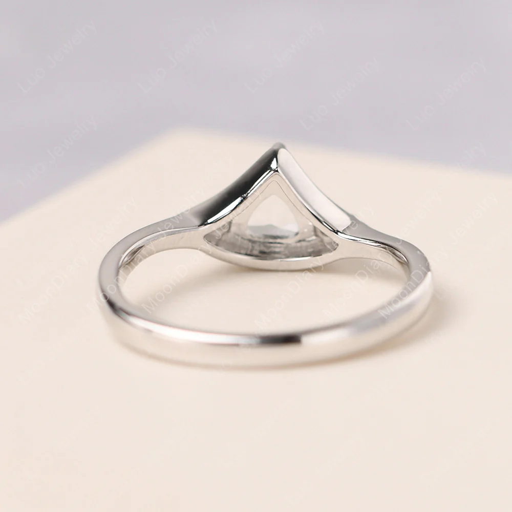 Scalloped White Topaz Engagement Ring - Image 3